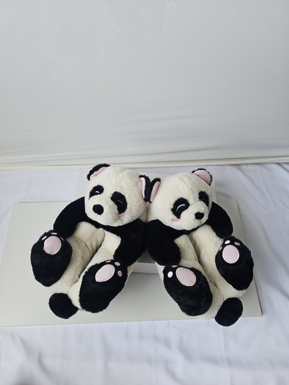 Cute Plush Panda Bear House Slippers Size 5-6 NWT Non-Slip